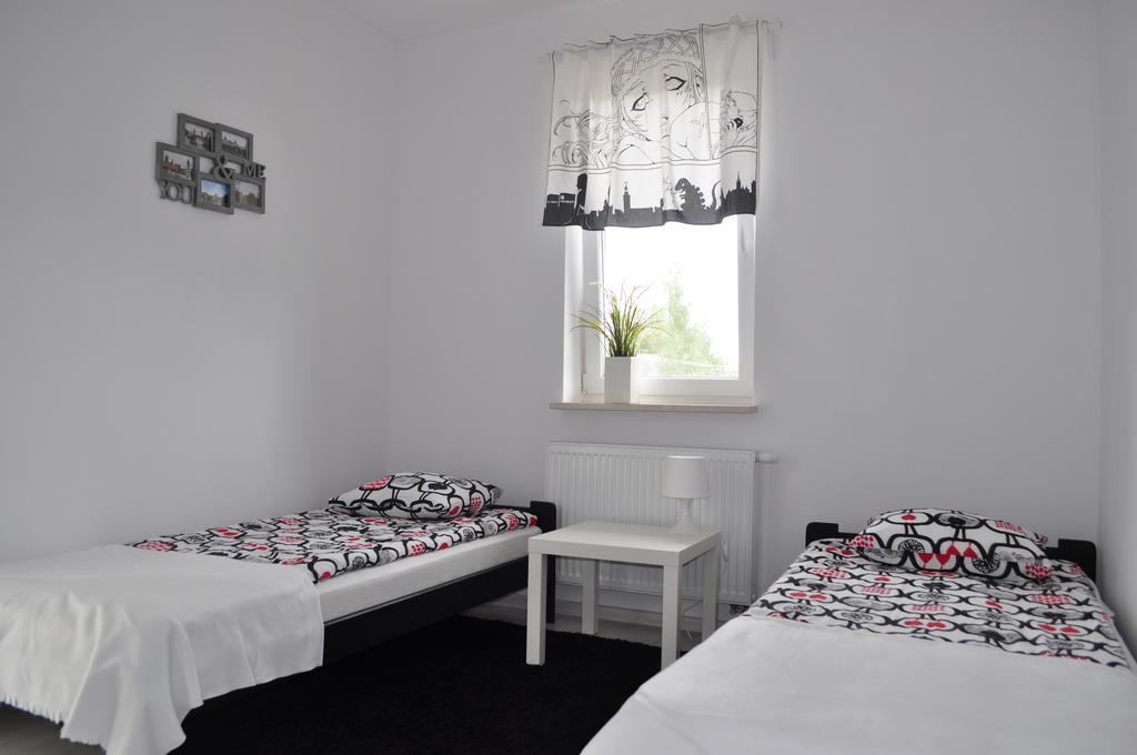 Apartament Scorpion Modlin Czosnow Ngoại thất bức ảnh