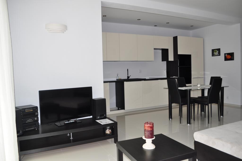 Apartament Scorpion Modlin Czosnow Ngoại thất bức ảnh