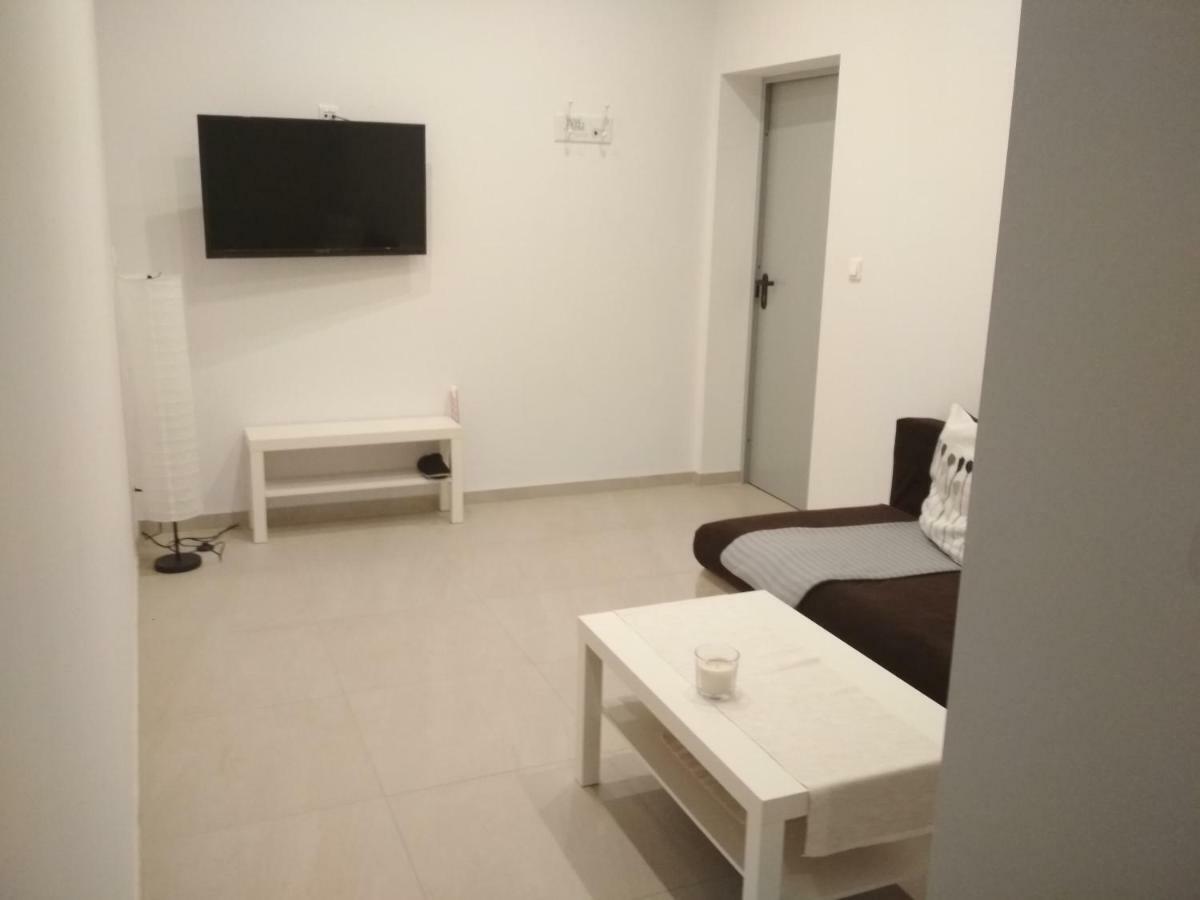 Apartament Scorpion Modlin Czosnow Ngoại thất bức ảnh